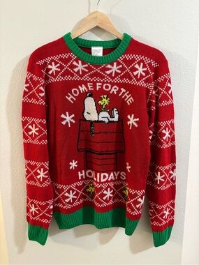 Peanuts oversized Red & Green Holiday Crewneck Sweater medium